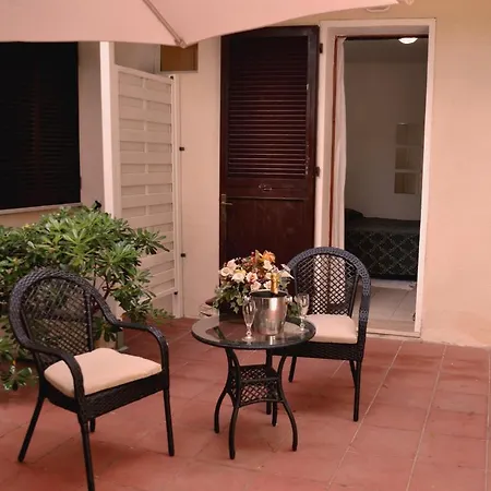 Giardino Hotell 2*